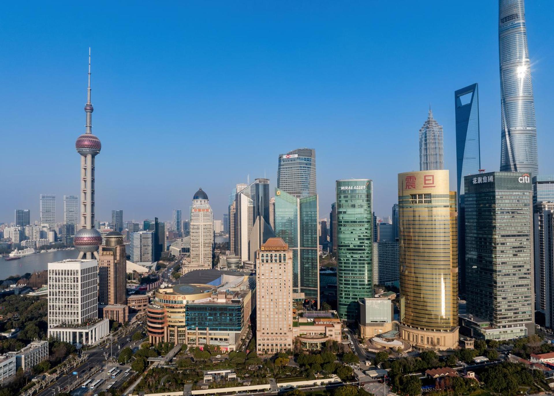 Pudong Shangri-La, Шанхай Экстерьер фото