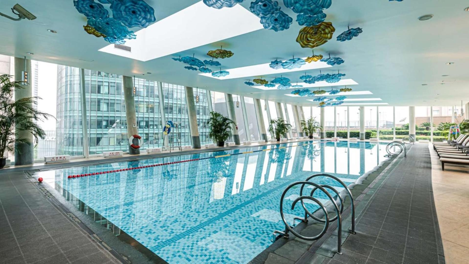 Pudong Shangri-La, Шанхай Экстерьер фото